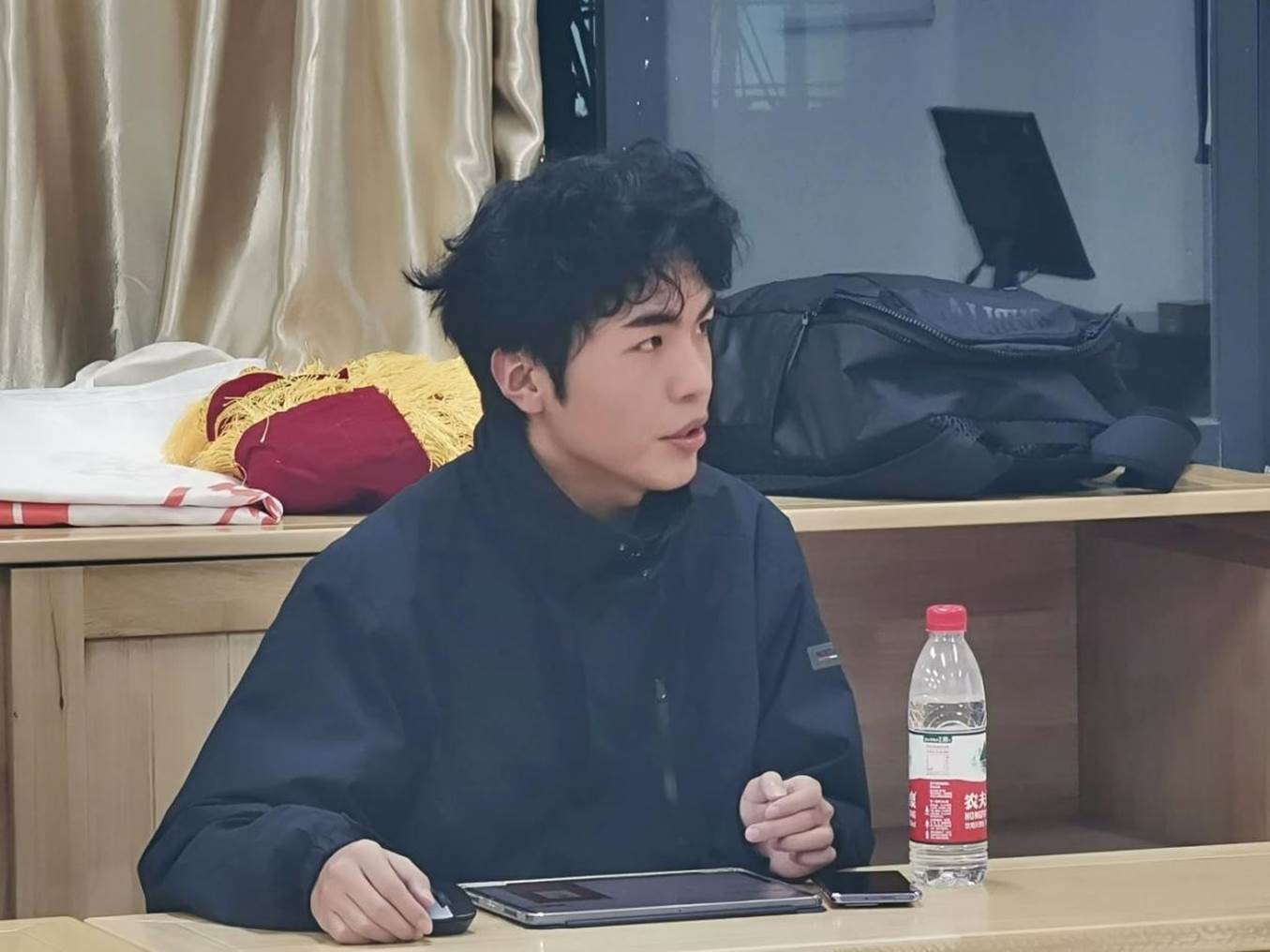 历史文化3d黄色动漫
魏立达同学做专题分享